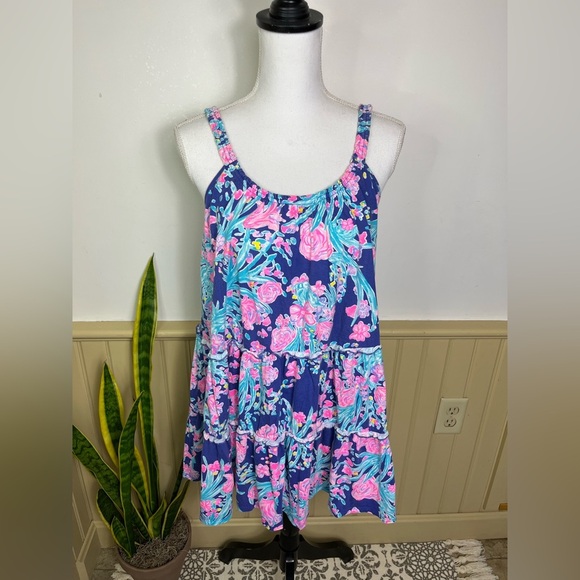 Lilly Pulitzer Dresses & Skirts - Lilly Pulitzer Floral Cotton Tiered Mini Dress S Bright Pink Blue Sundress